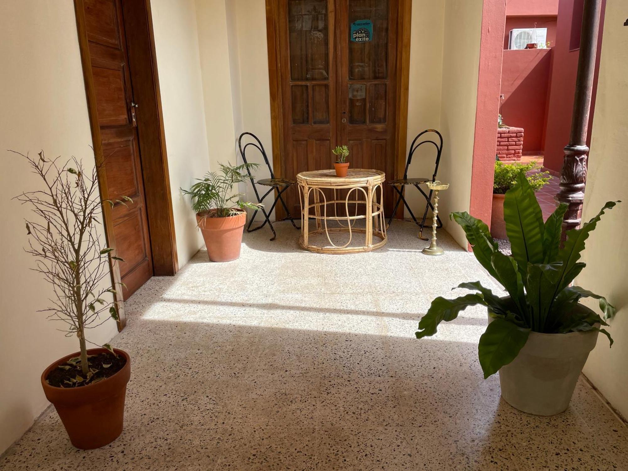La Escondida, Casa De Huespedes Bed & Breakfast San Antonio de Areco Bagian luar foto