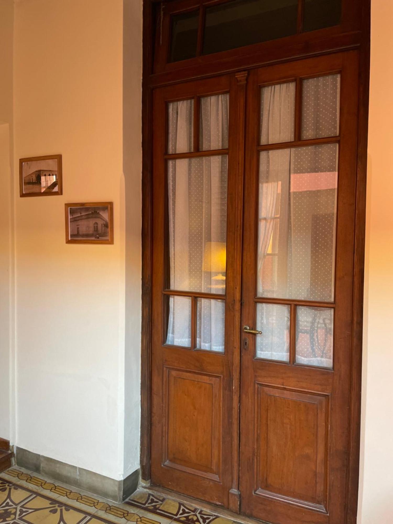 La Escondida, Casa De Huespedes Bed & Breakfast San Antonio de Areco Bagian luar foto