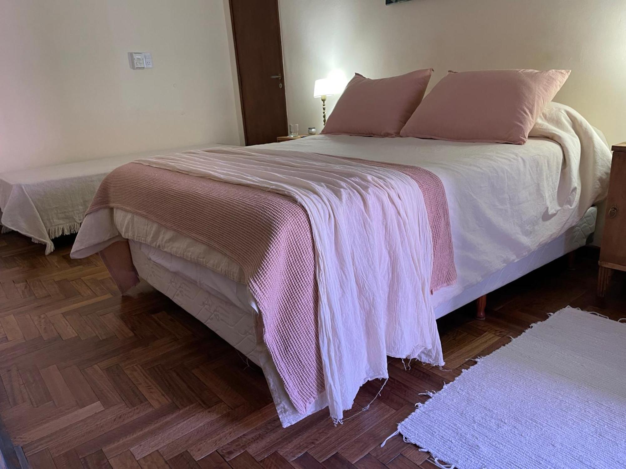 La Escondida, Casa De Huespedes Bed & Breakfast San Antonio de Areco Bagian luar foto